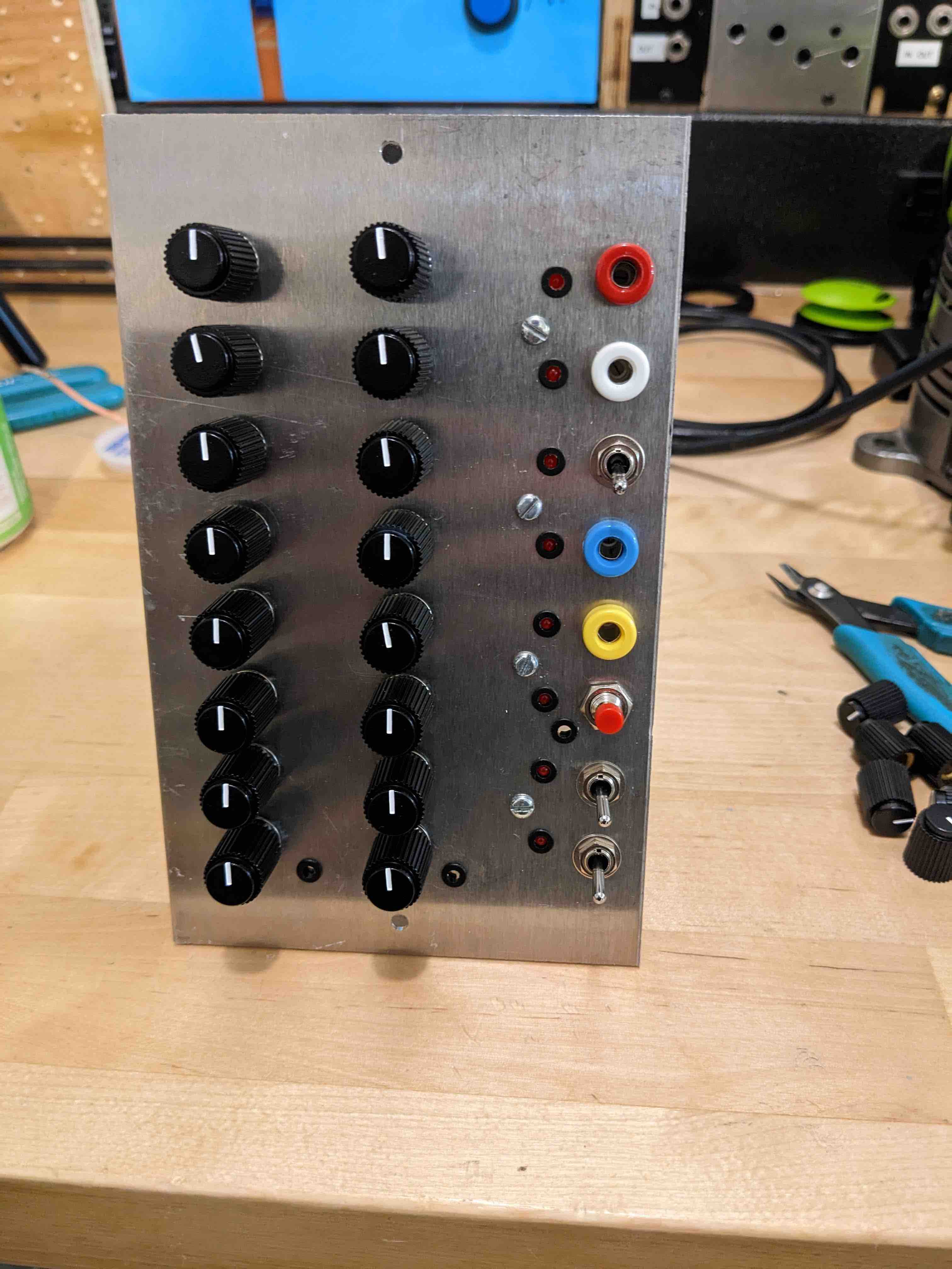 16 step sequencer module panel without graphics