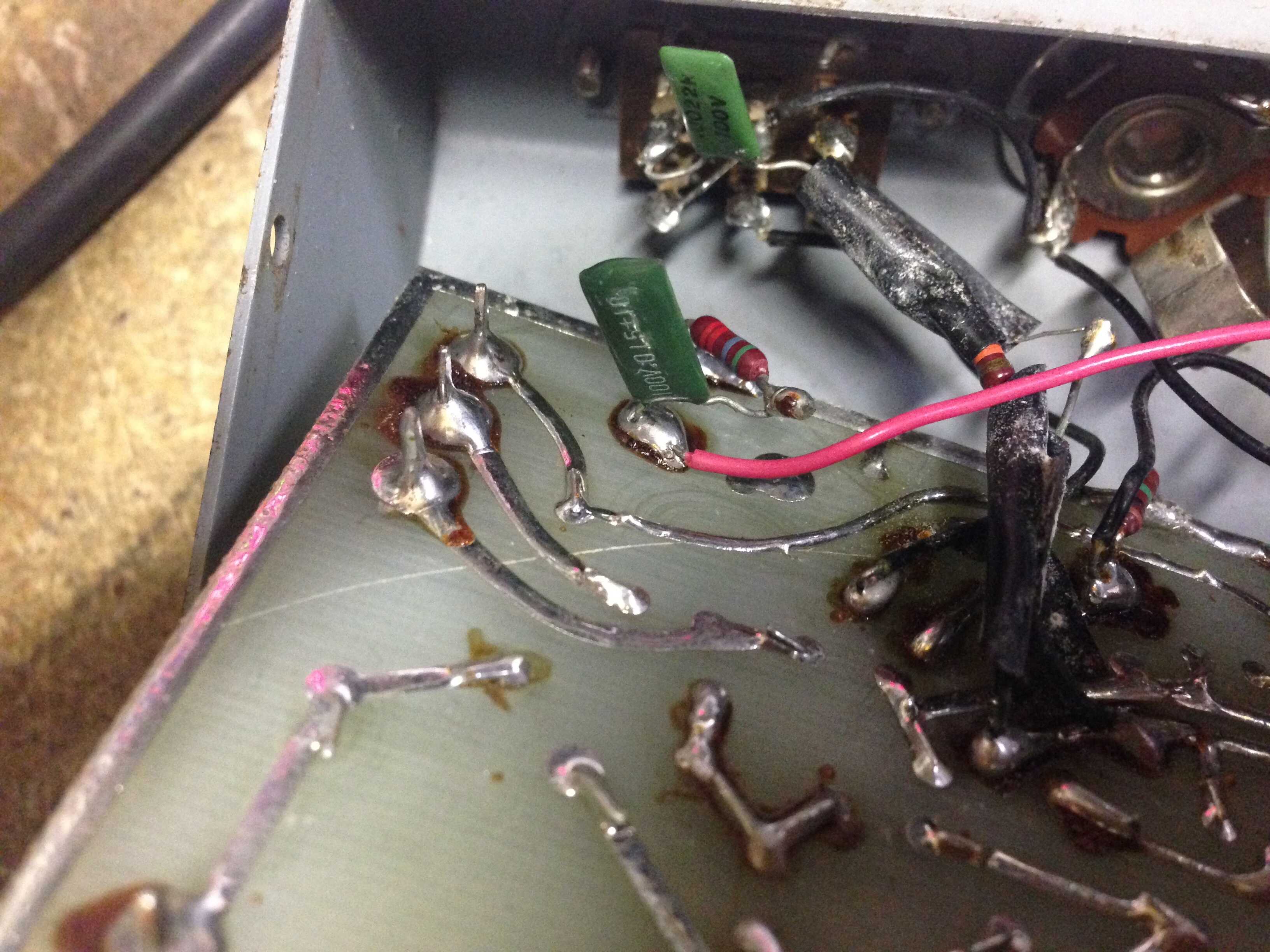 EH 1309A Memory Man with typical wiring kludge.